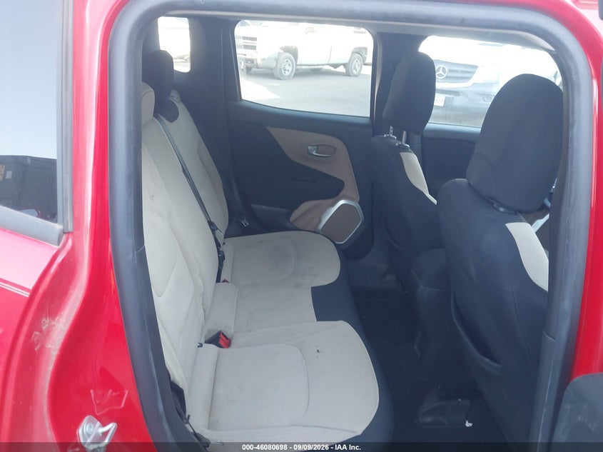 2015 JEEP RENEGADE auction photo 8