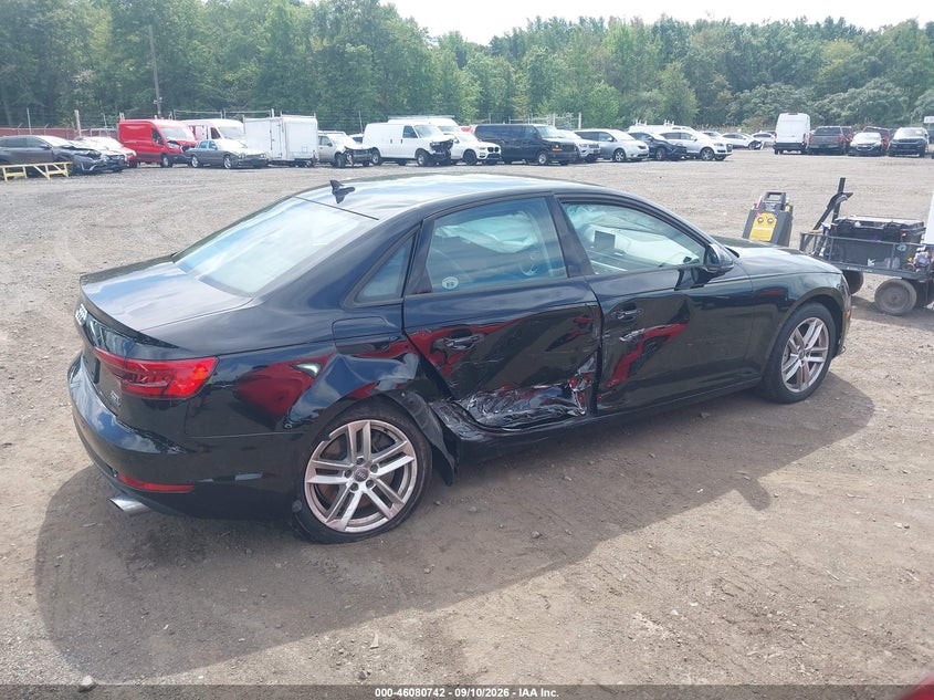 AUDI A4 - zdjęcie 17
