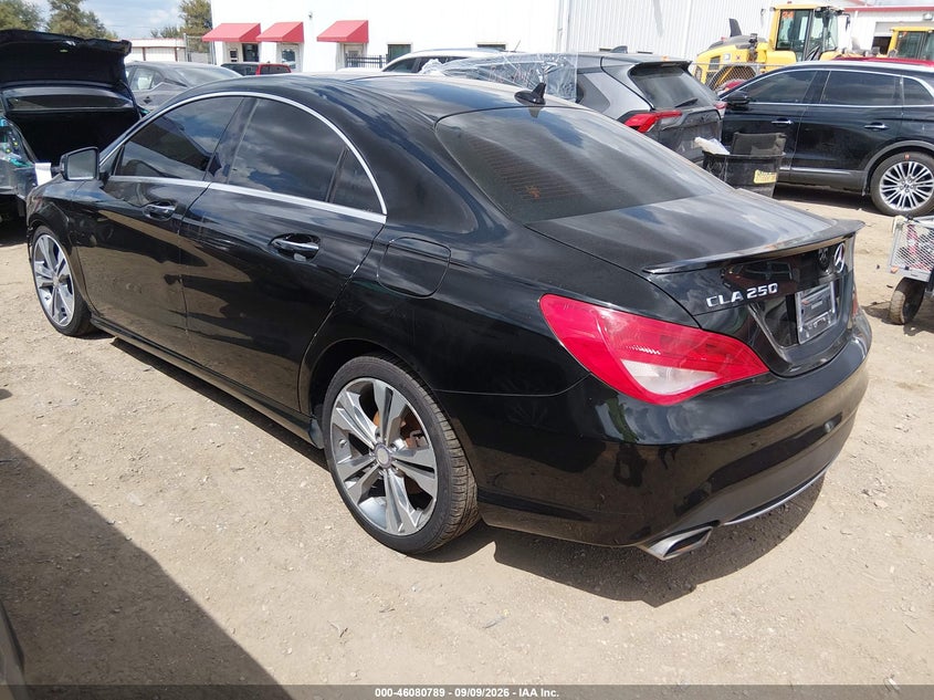 2015 MERCEDES-BENZ CLA 250 — zdjęcie 3