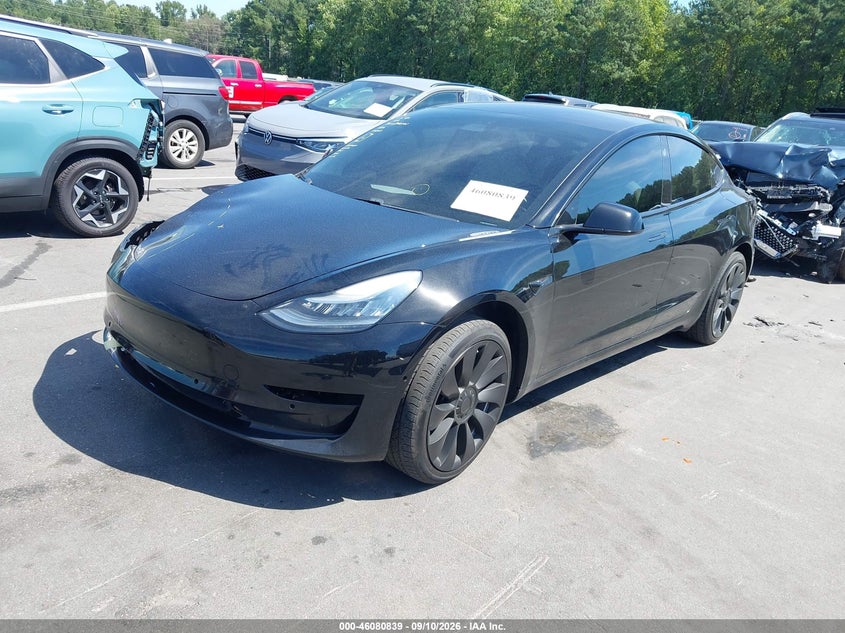 TESLA MODEL 3 - zdjęcie 2