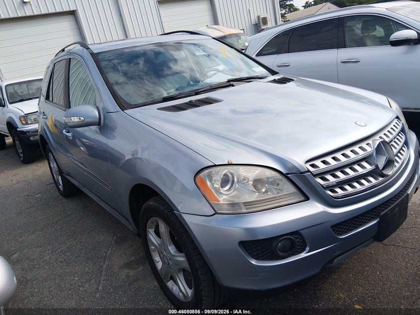 2008 MERCEDES-BENZ ML 350 auction photo 1
