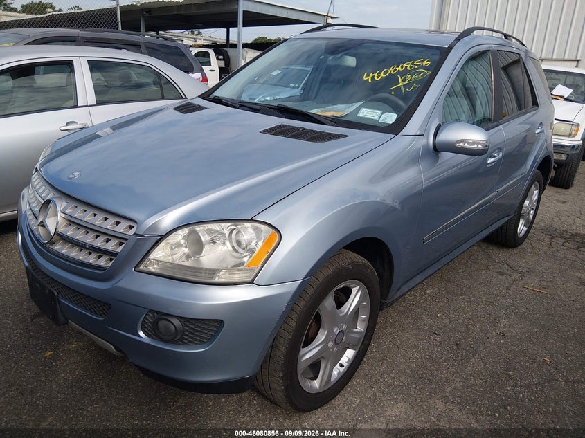 2008 MERCEDES-BENZ ML 350 auction photo 2