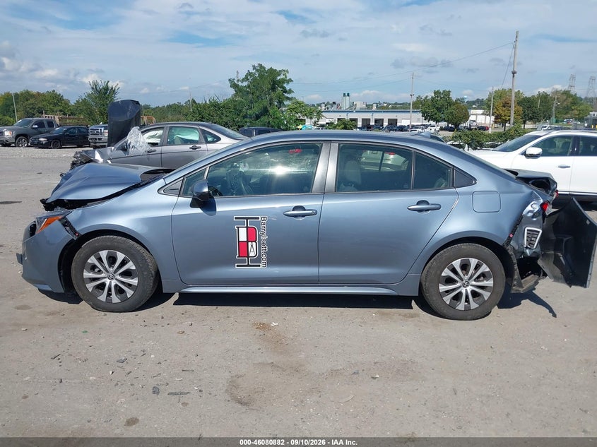 TOYOTA COROLLA - zdjęcie 14