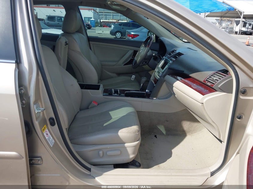 2009 TOYOTA CAMRY HYBRID auction photo 5