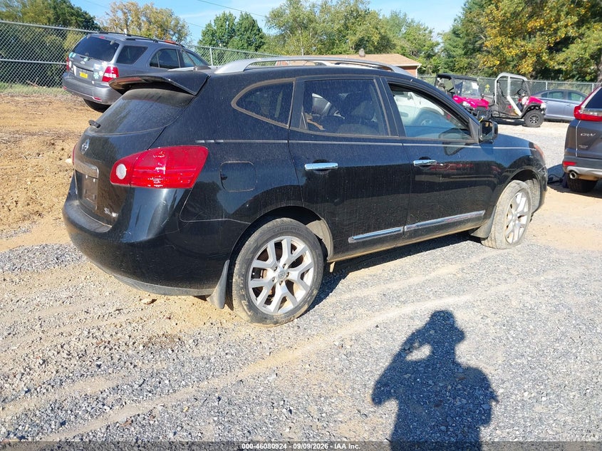 2011 NISSAN ROGUE auction photo 4