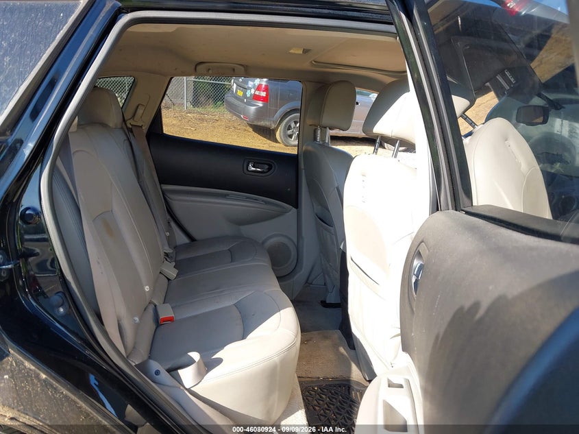 2011 NISSAN ROGUE auction photo 8