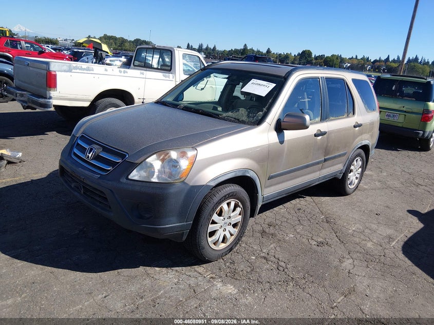 2005 HONDA CR-V auction photo 2