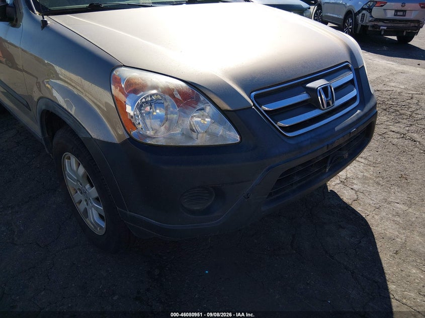 2005 HONDA CR-V auction photo 6