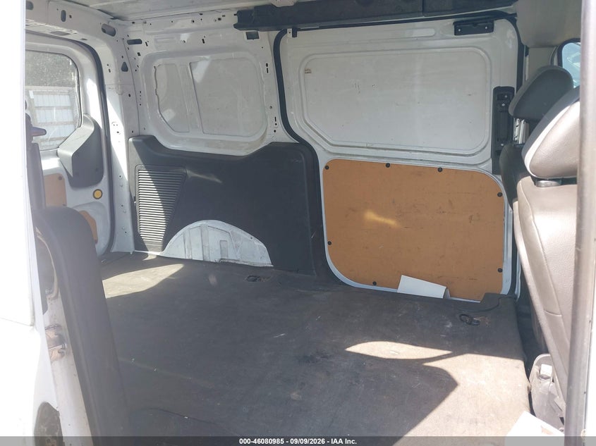 2017 FORD TRANSIT CONNECT auction photo 8
