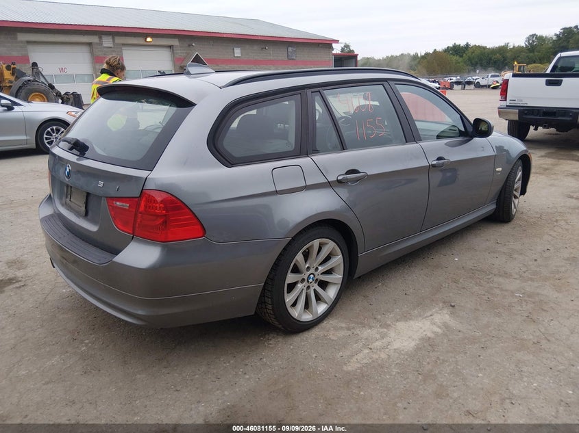 2011 BMW 328I — zdjęcie 4