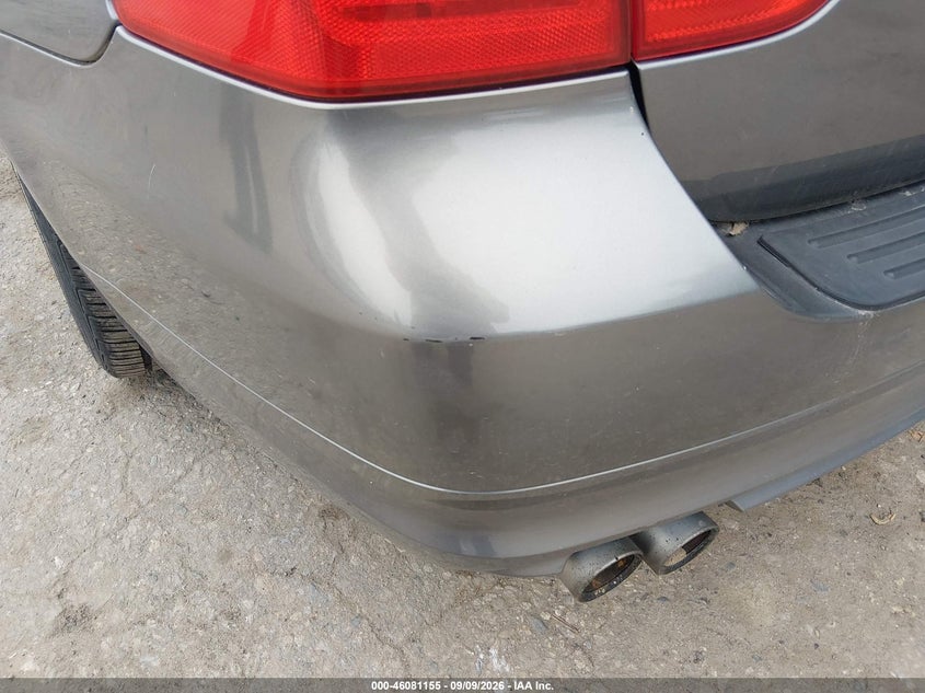 2011 BMW 328I auction photo 6