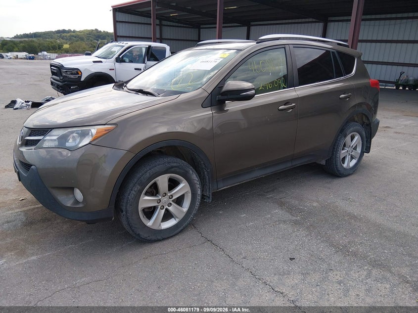 2013 TOYOTA RAV4 auction photo 2