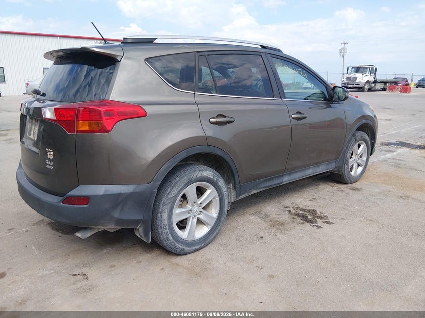 2013 TOYOTA RAV4 auction photo 4