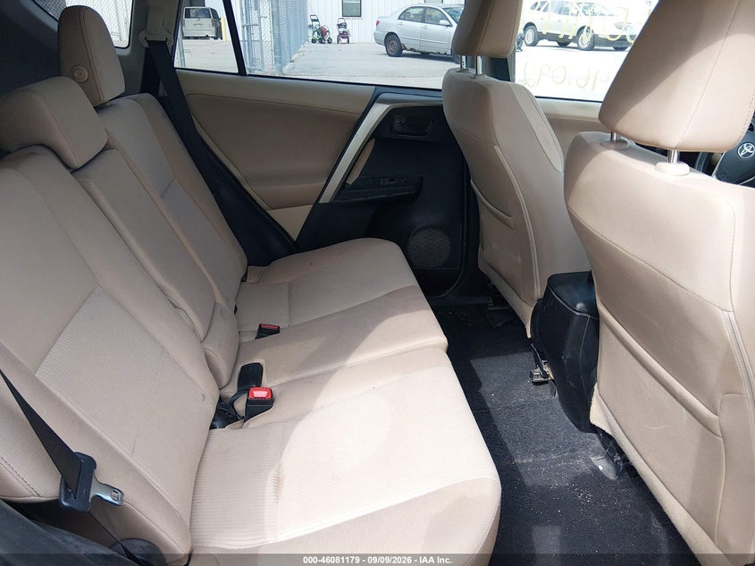 2013 TOYOTA RAV4 auction photo 8