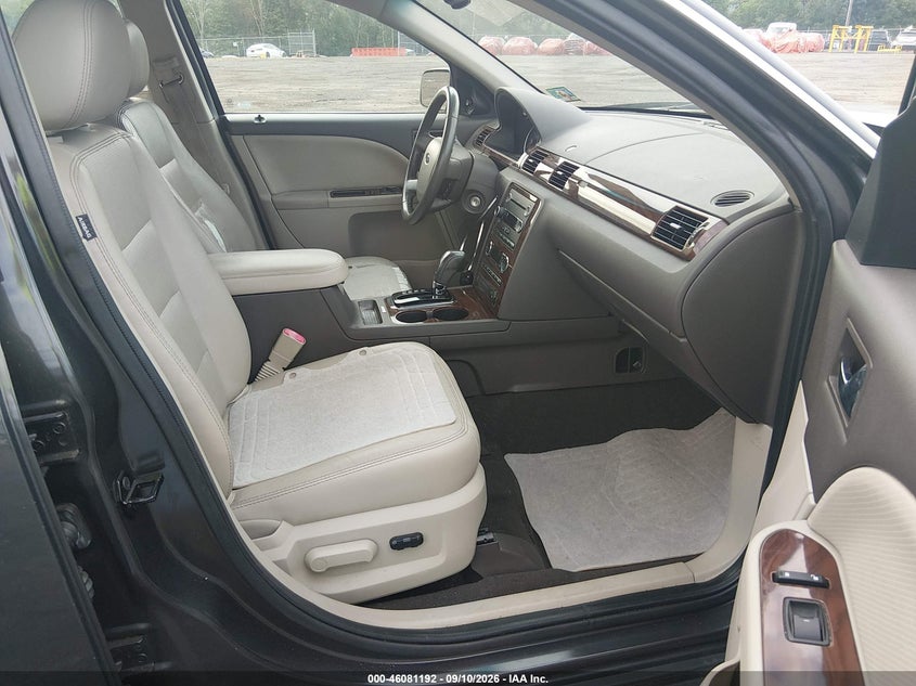 2008 FORD TAURUS auction photo 5