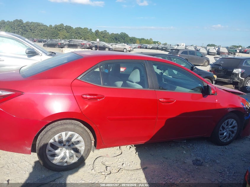 TOYOTA COROLLA - zdjęcie 13