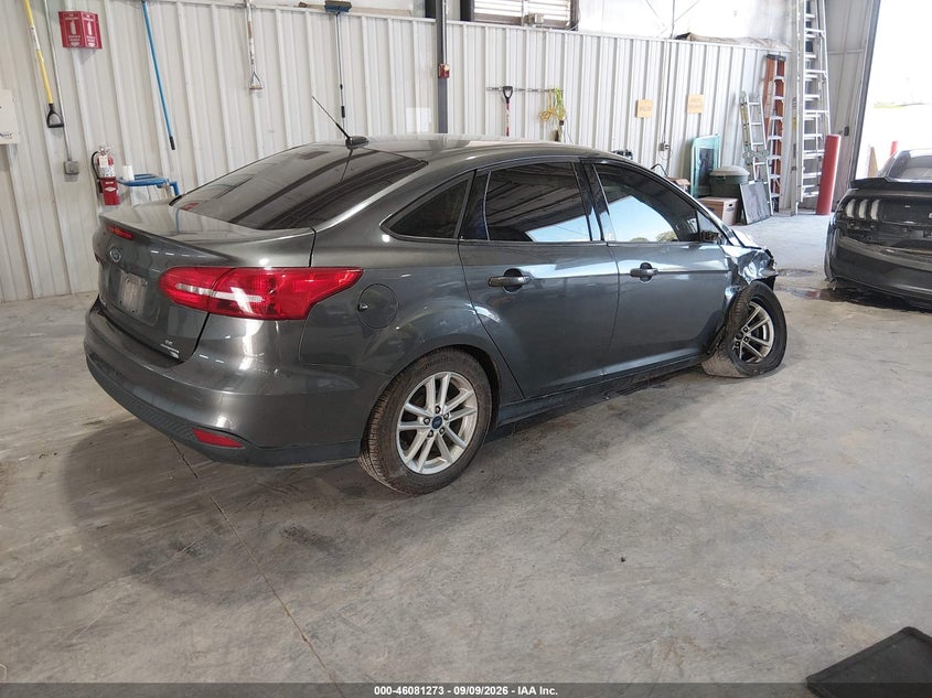 2016 FORD FOCUS SE · Фото 4