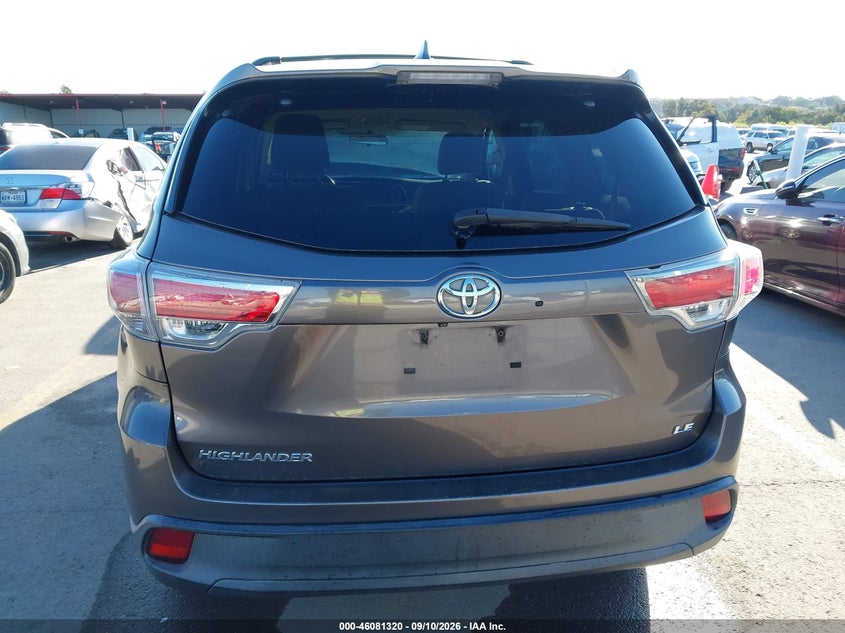 TOYOTA HIGHLANDER - zdjęcie 16