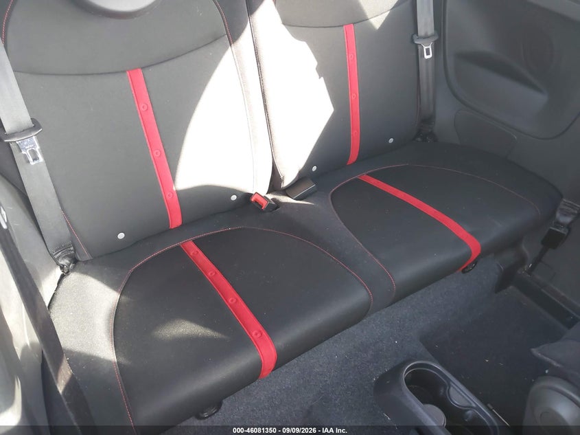 2015 FIAT 500 auction photo 8