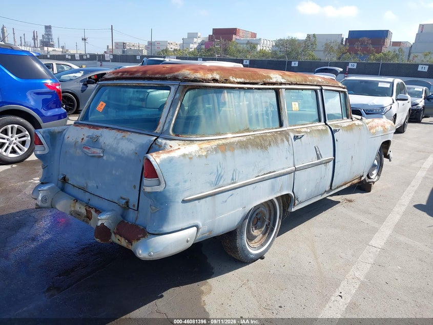 1955 CHEVROLET STATION WAGON auction photo 4