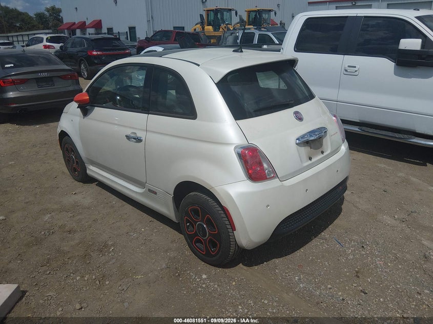 2014 FIAT 500E auction photo 3