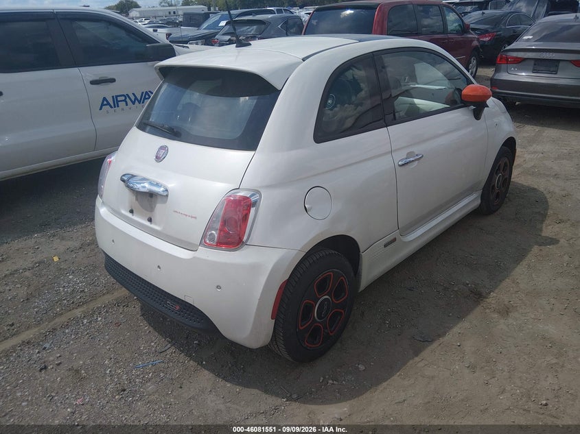 2014 FIAT 500E auction photo 4