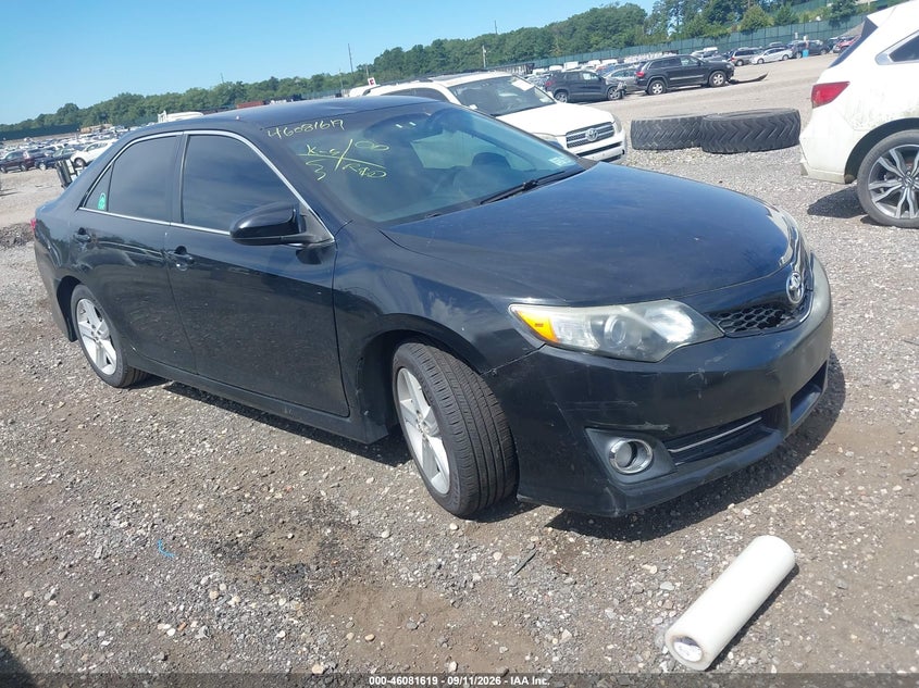 2012 TOYOTA CAMRY auction photo 1