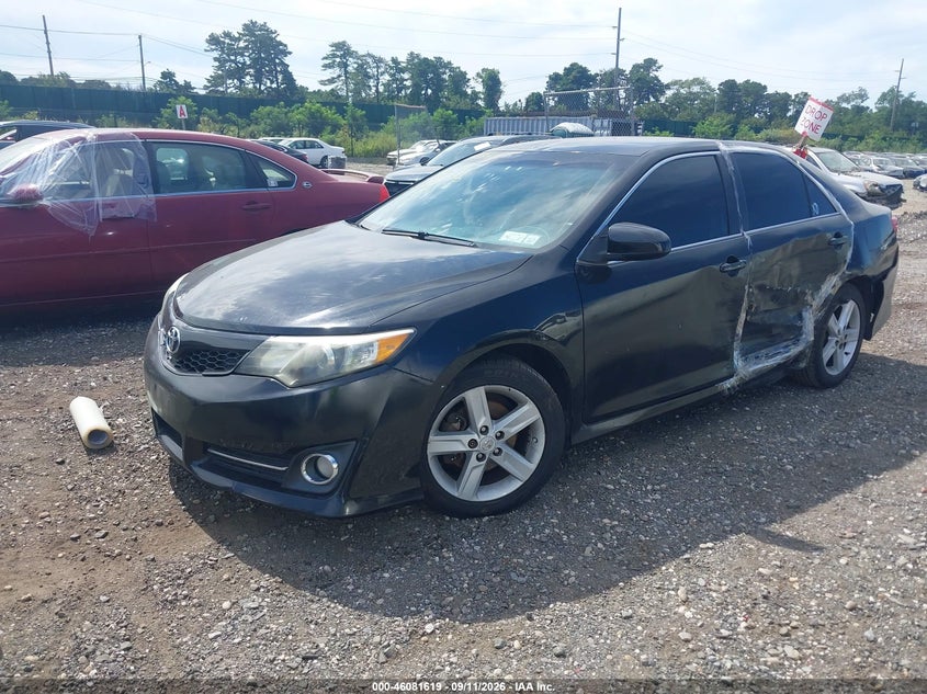 2012 TOYOTA CAMRY auction photo 2