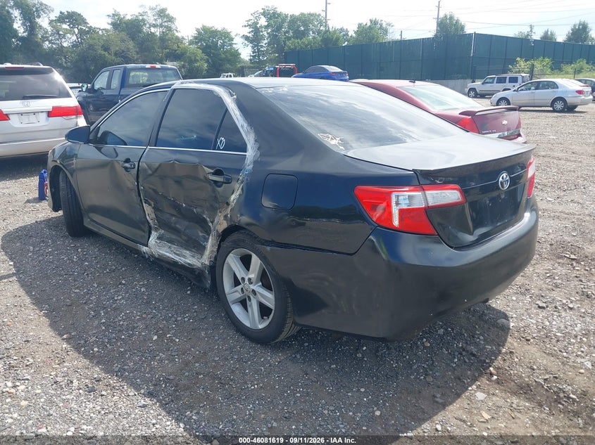 2012 TOYOTA CAMRY auction photo 3