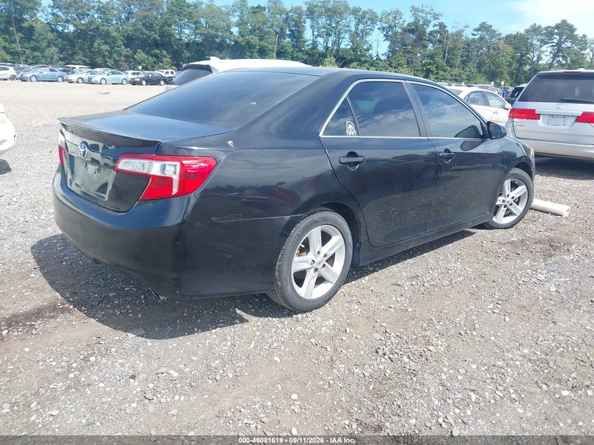 2012 TOYOTA CAMRY auction photo 4