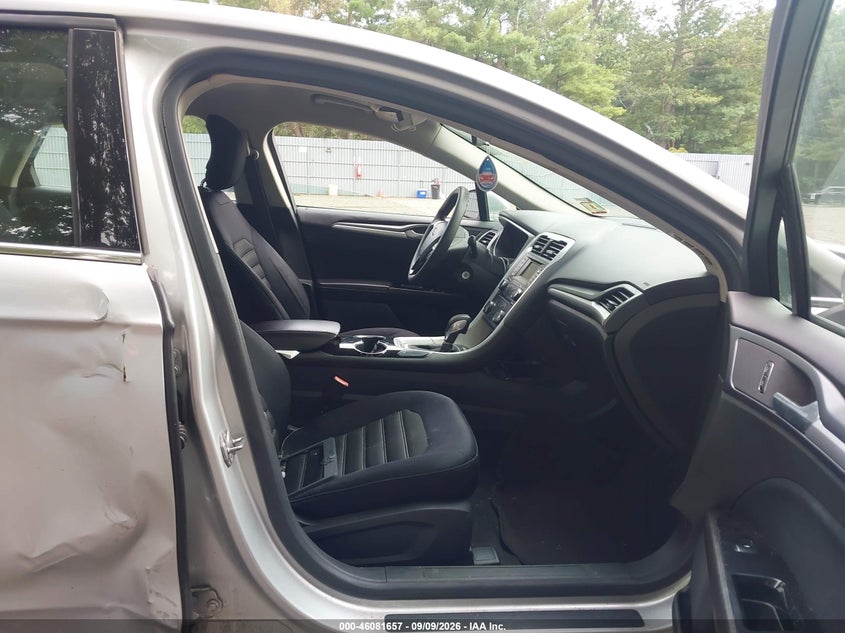 2014 FORD FUSION auction photo 5