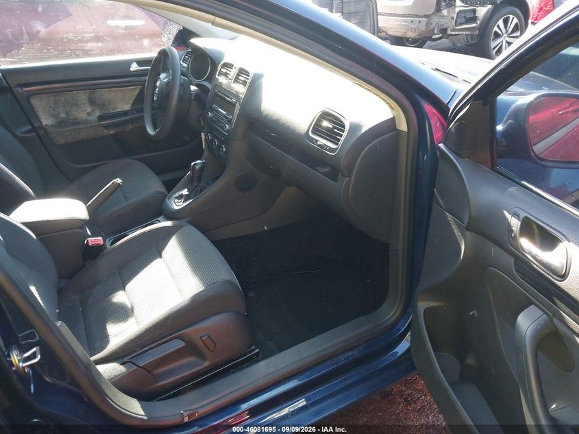 2011 VOLKSWAGEN JETTA SPORTWAGEN 2.5L S · Фото 5