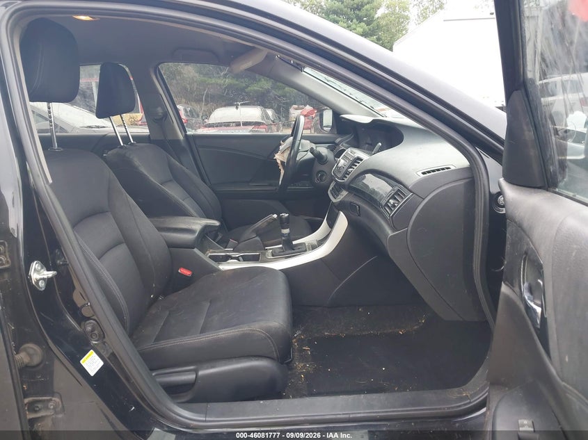 2015 HONDA ACCORD auction photo 5