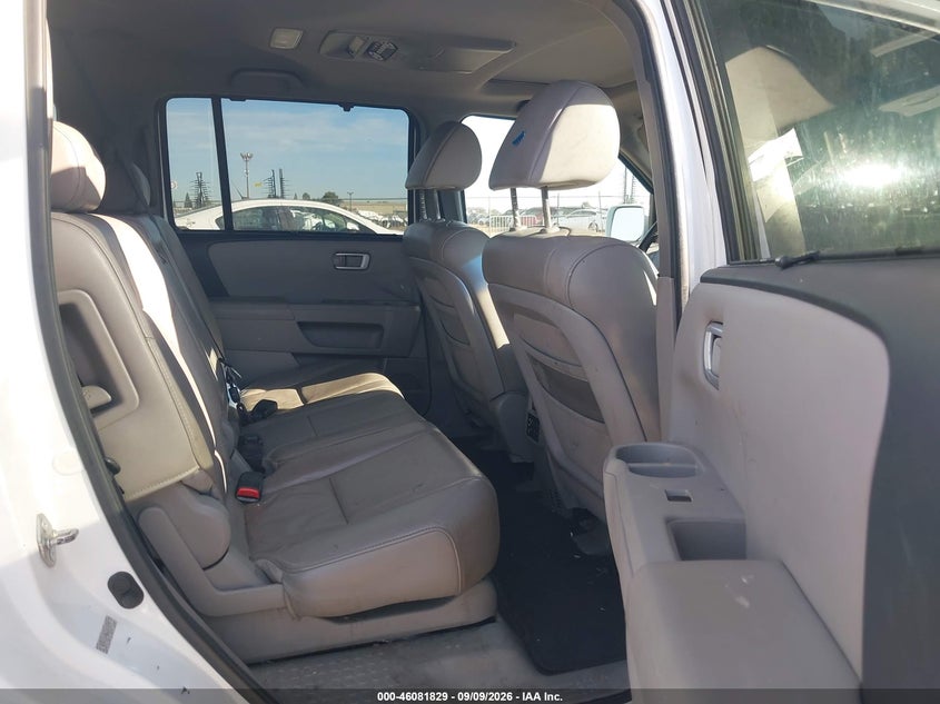2010 HONDA PILOT auction photo 8