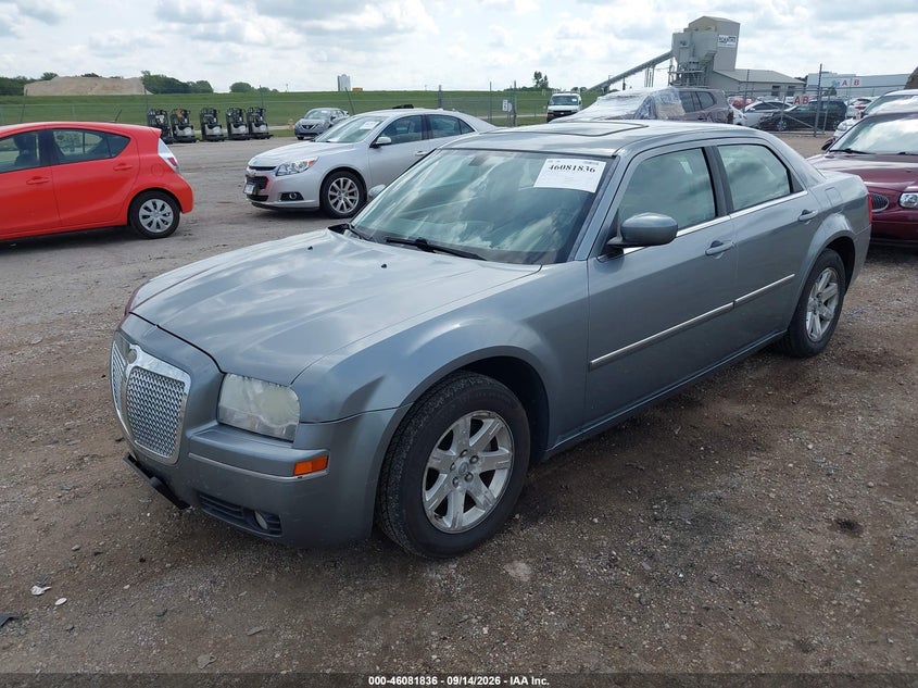 2006 Chrysler 300, Обычный износ, IAAI, VIN 2C3KA53G56H445712 — фото 2