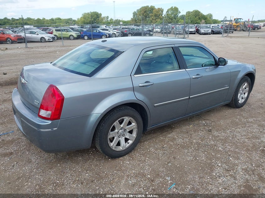 2006 CHRYSLER 300 auction photo 4