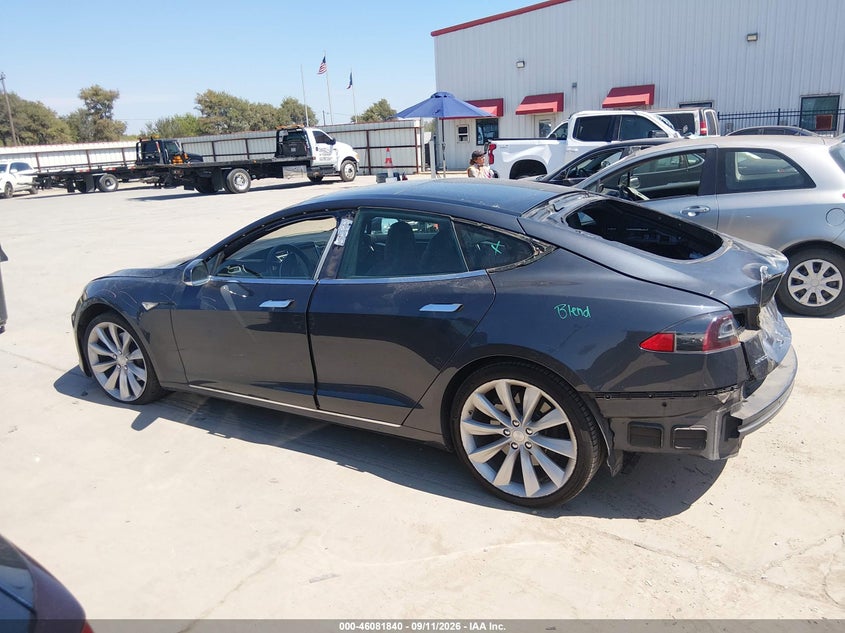 TESLA MODEL S 2016 VIN 5YJSA1E19GF161522