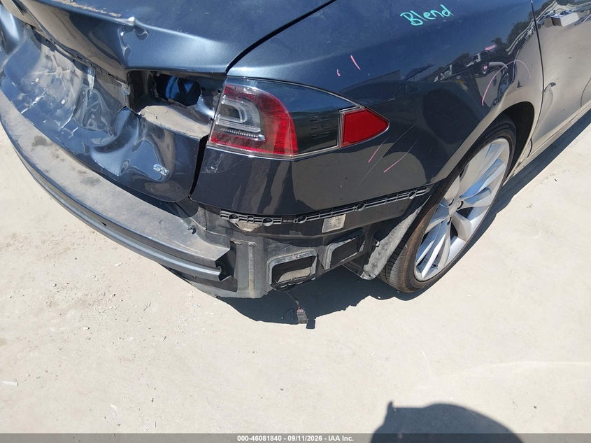 TESLA MODEL S 2016 VIN 5YJSA1E19GF161522