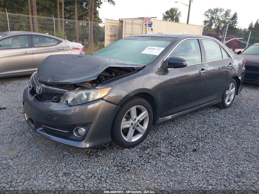 Vin: 4t1bf1fk3du670013, lot: 46581499, toyota camry se 20132