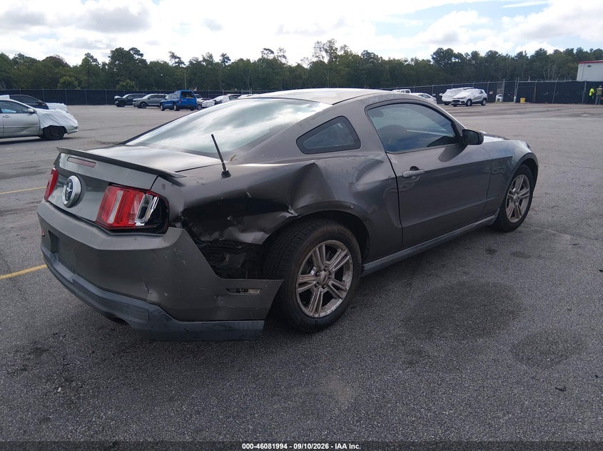 2010 FORD MUSTANG auction photo 4