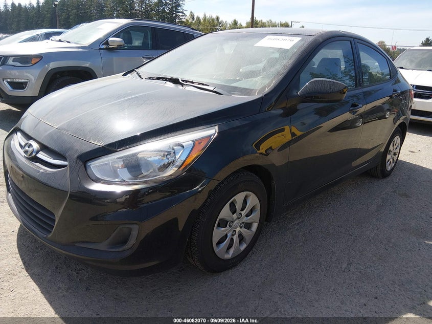 2017 HYUNDAI ACCENT auction photo 2