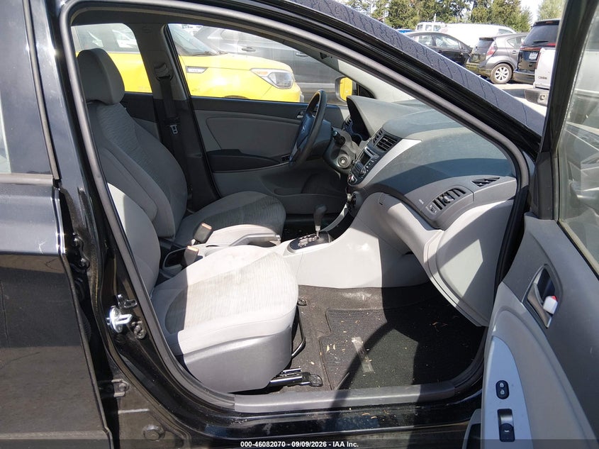 2017 HYUNDAI ACCENT auction photo 5