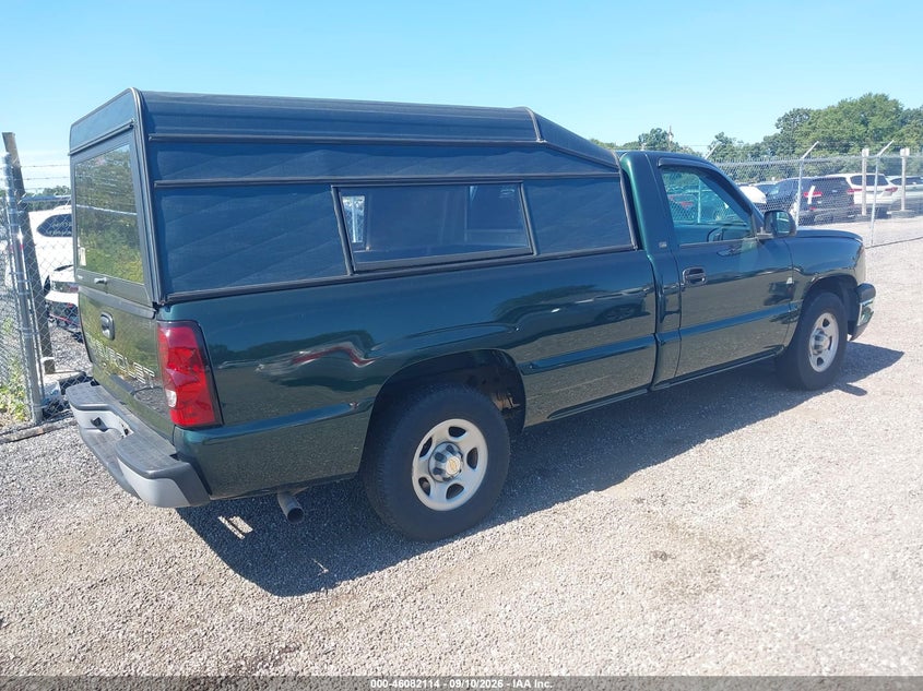 2004 CHEVROLET SILVERADO 1500 auction photo 4