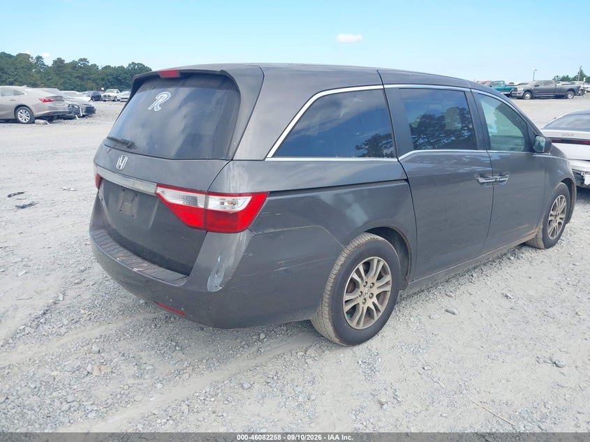 2013 HONDA ODYSSEY auction photo 4
