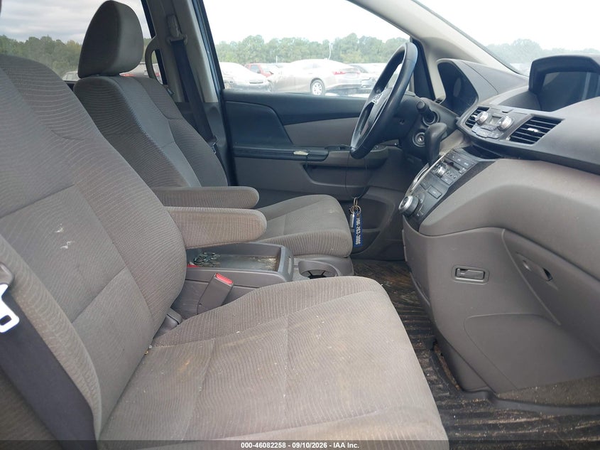 2013 HONDA ODYSSEY auction photo 5