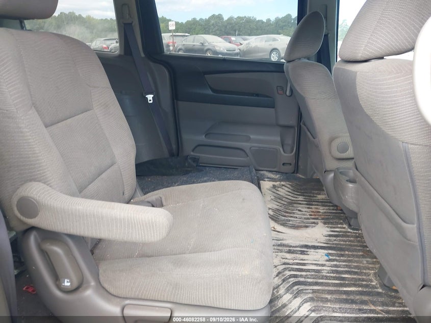 2013 HONDA ODYSSEY auction photo 8