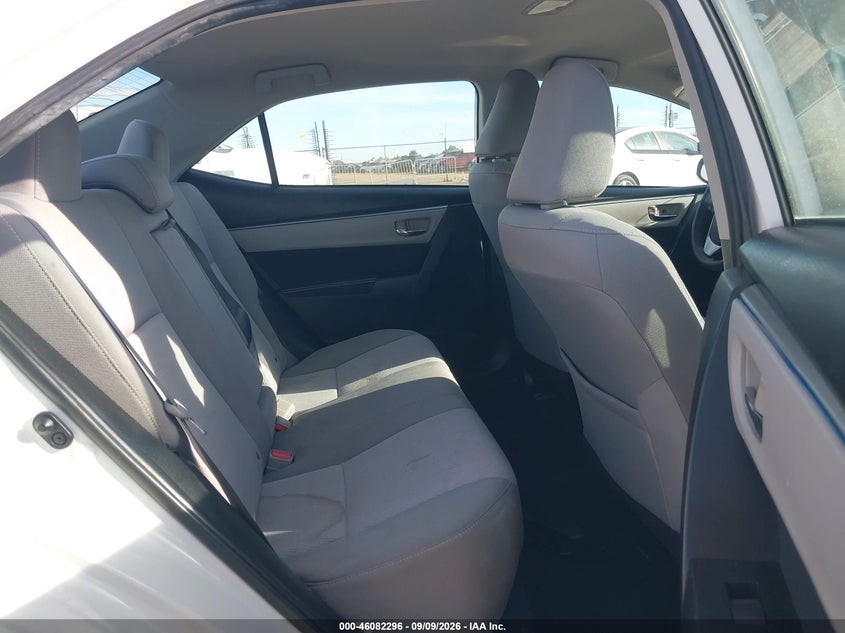 2015 TOYOTA COROLLA auction photo 8