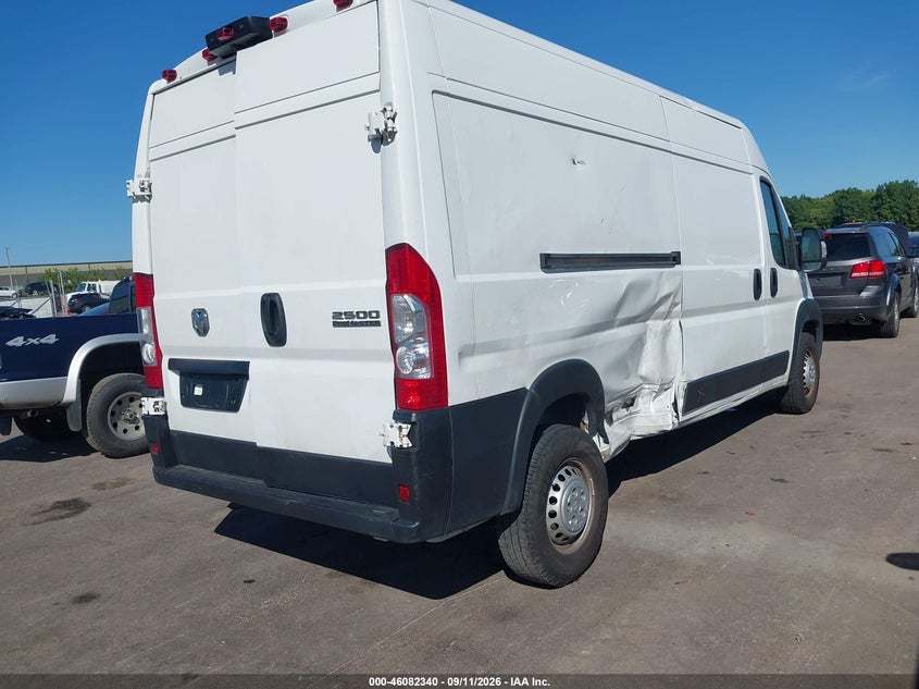Vin: 3c6lrvdg7re121627, lot: 46581887, ram promaster 2500 tradesman high roof 159 wb w/pass seat 20244