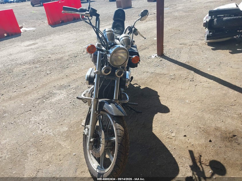 KAWASAKI VN750 2004