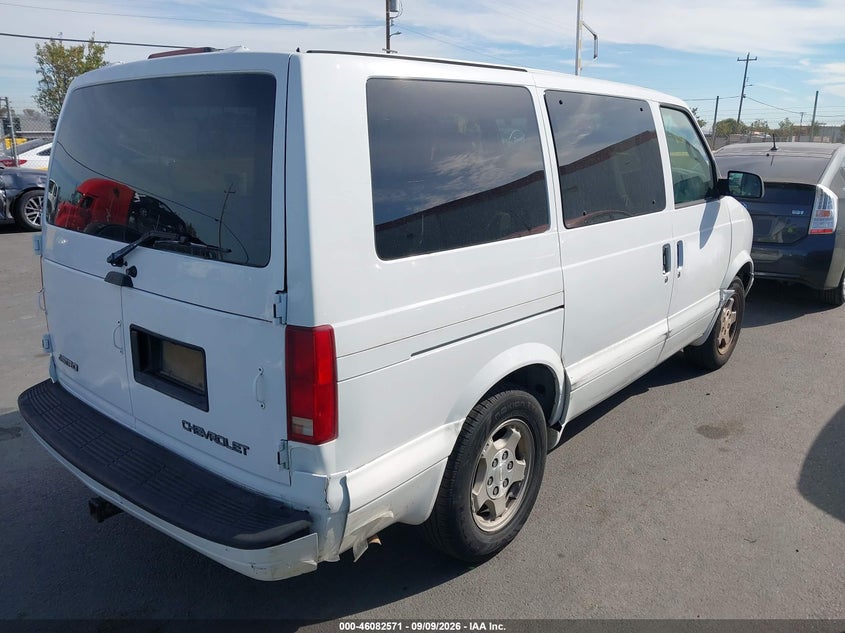 2005 CHEVROLET ASTRO auction photo 4